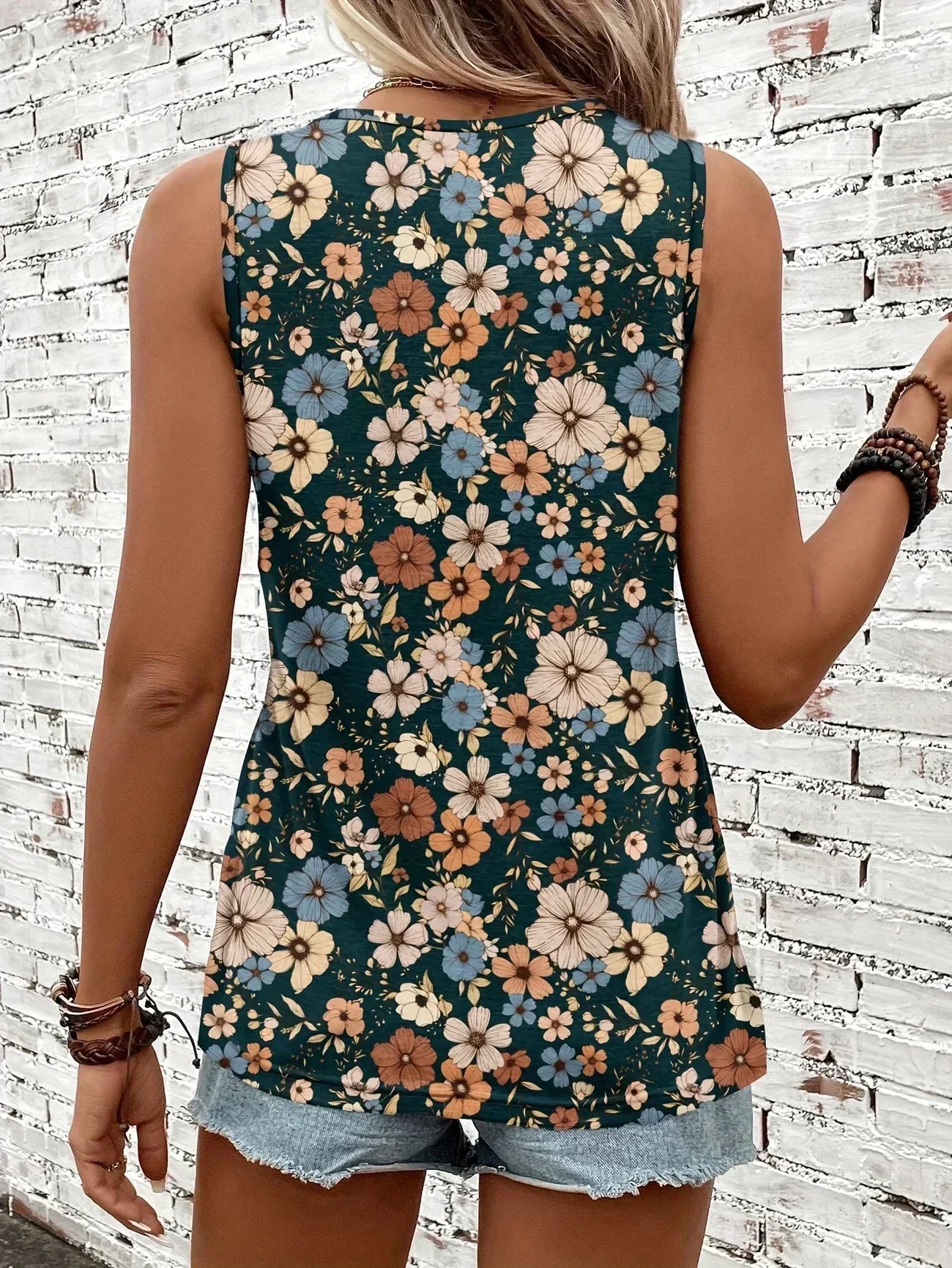 REYA | COMFORTABLE FLORAL SUMMER TOP