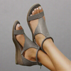 Grey / 5