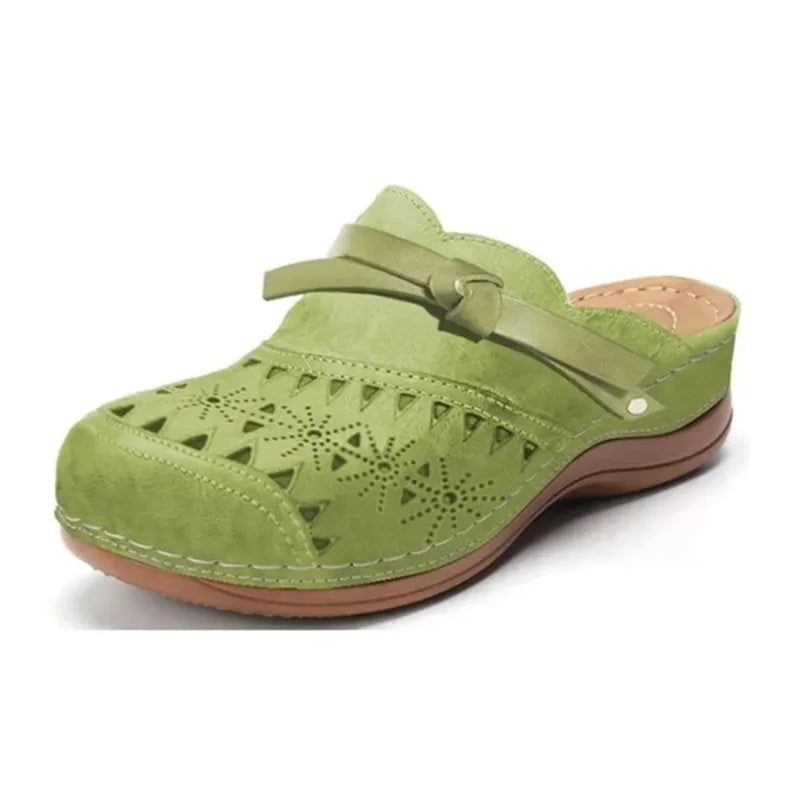 Lyra | Comfortable Everyday Clogs