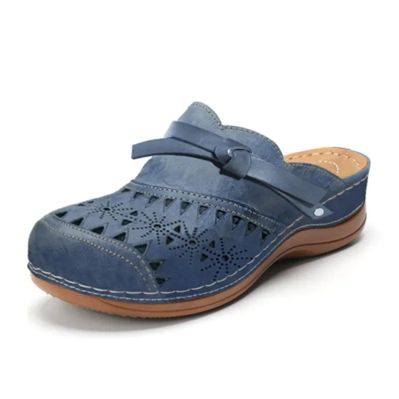 Lyra | Comfortable Everyday Clogs